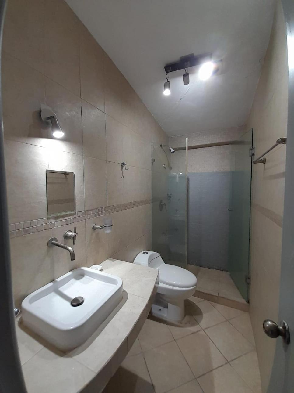 Private Suites In Huge Penthouse 1St Line Puerto Banus, Incredible Views, Jacuzzis Marbella Bagian luar foto